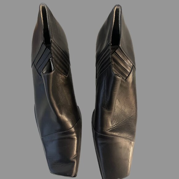 Brown Bruno Magli booties - Size 37.5 - Picture 2 of 9